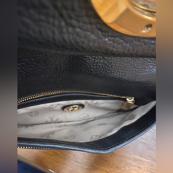 Tory Burch crossbody bag - Picture 3 of 5
